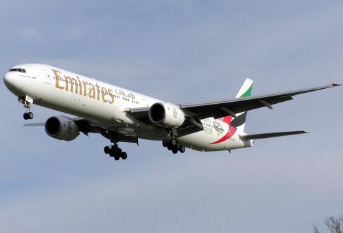 airplane-emirates